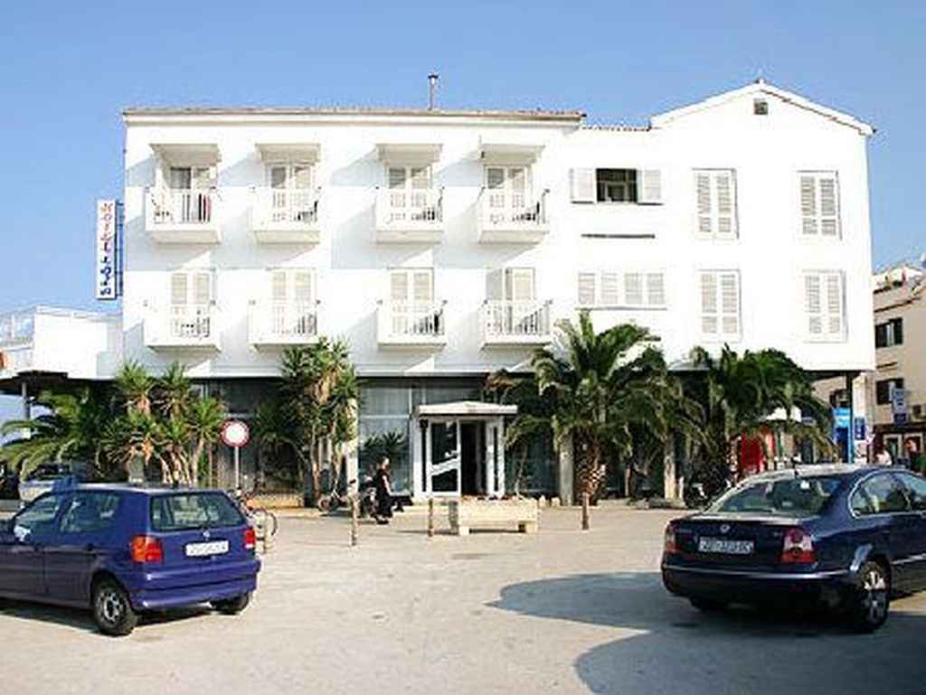 The Loza - Seaside Festival Hotel Novalja Dış mekan fotoğraf