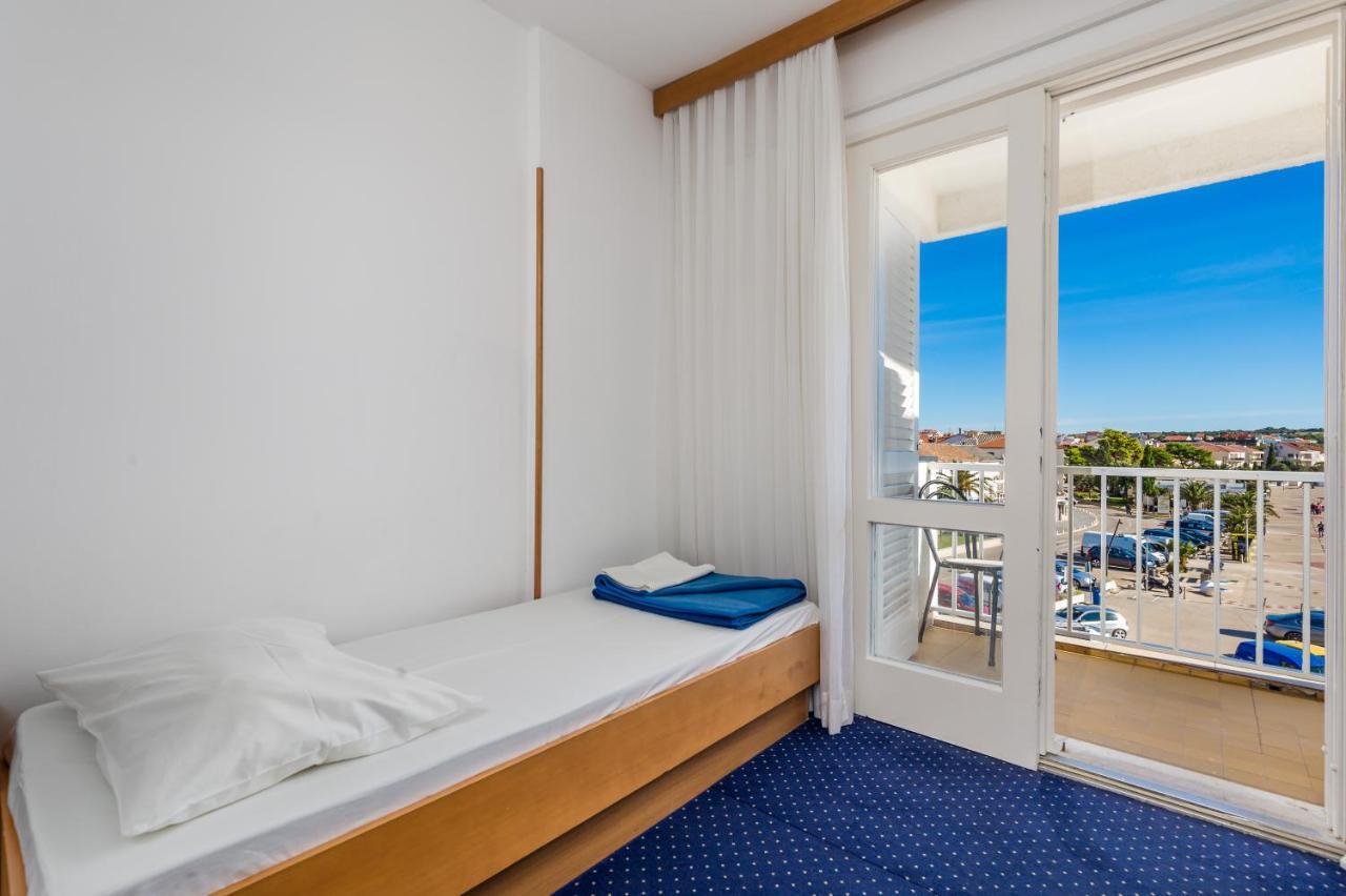 The Loza - Seaside Festival Hotel Novalja Dış mekan fotoğraf