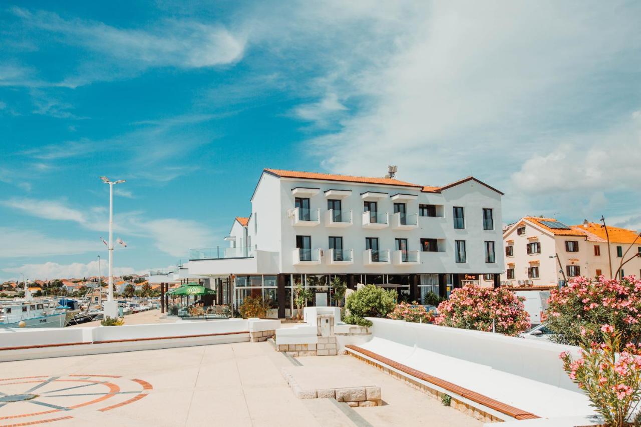The Loza - Seaside Festival Hotel Novalja Dış mekan fotoğraf